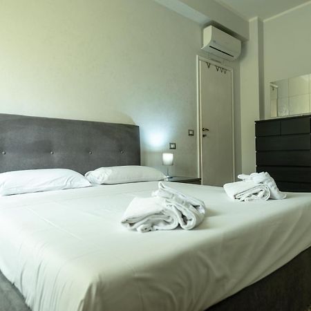 Domus Tuscolana Apartment Rome Exterior photo